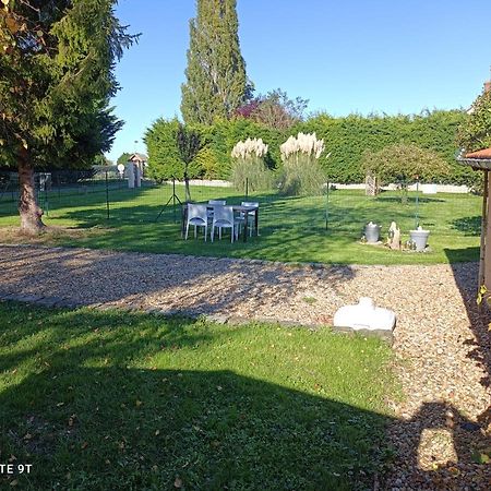 Sauna & Double Jacuzzi Interieur Et Sous Les Etoiles 1H30 Paris Ladon Exterior foto
